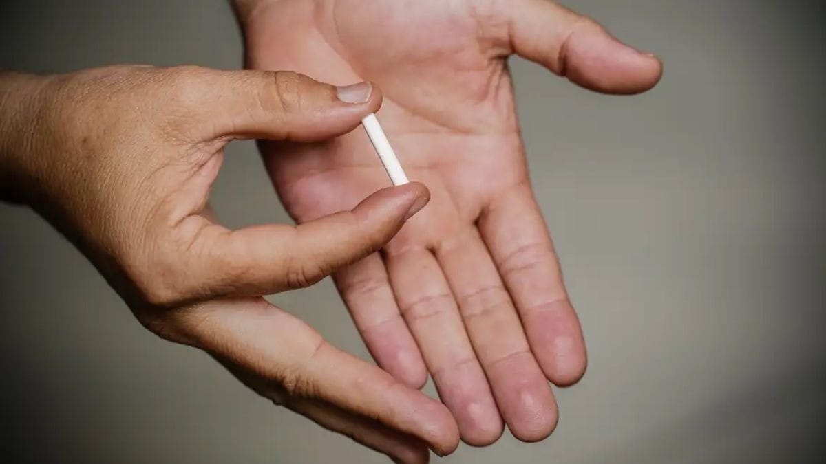 'Chip da beleza': veja alerta contra a prática não autorizada pela Anvisa