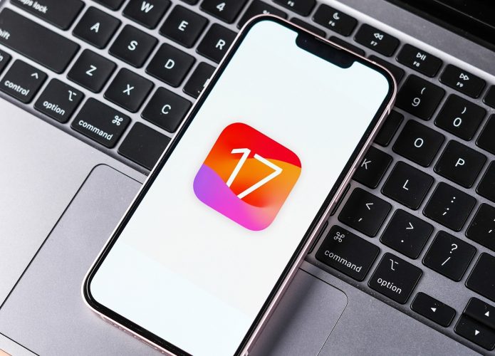 Bug no iOS 17.2.1 impede conexão do iPhone com rede celular