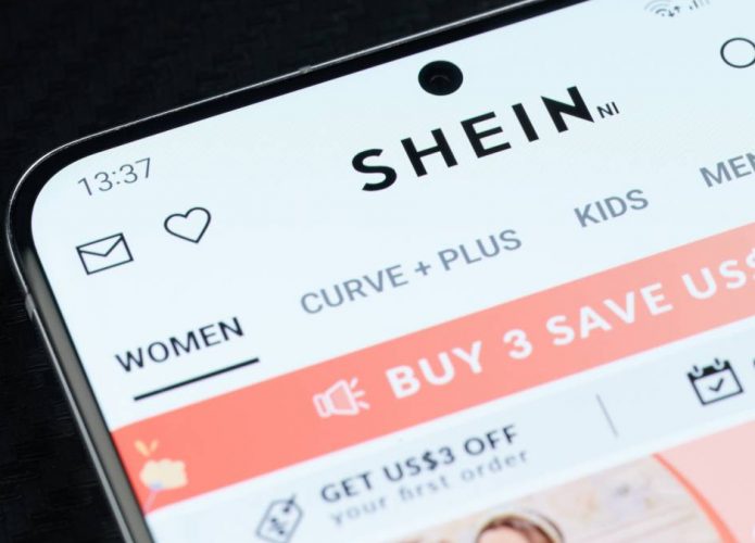 Governo considera (de novo) taxar 'comprinhas' online